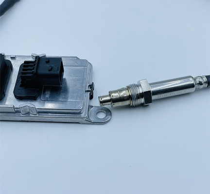 Sensor 24v do óxido de nitrogênio do Nox para Oem 29650-84300 5wk97303 do caminhão de Hyundai