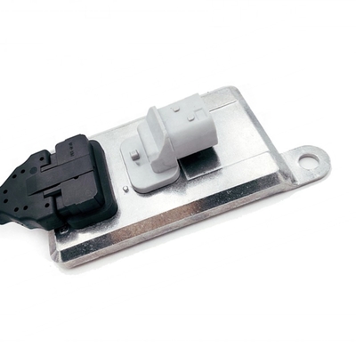 OEM preto 51154080017 5WK96722B 51154080008 de Tgx do homem do Nox do sensor 12V 2007 2013